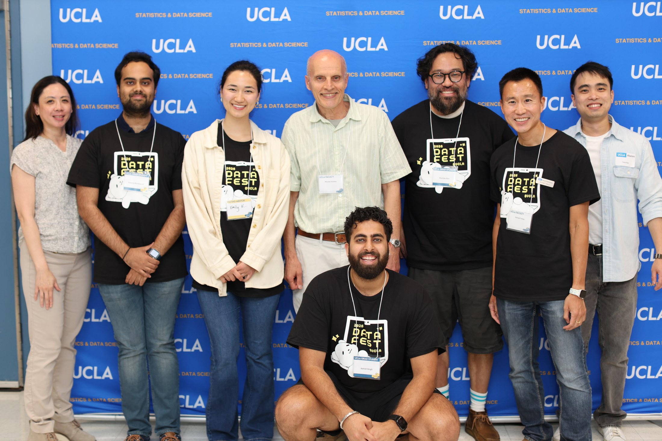 Ashish Singh with UCLA faculty and MASDS students volunteering at DataFest